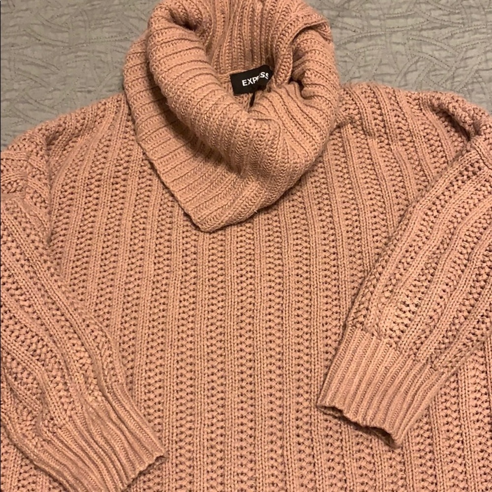 Women’s blush sweater